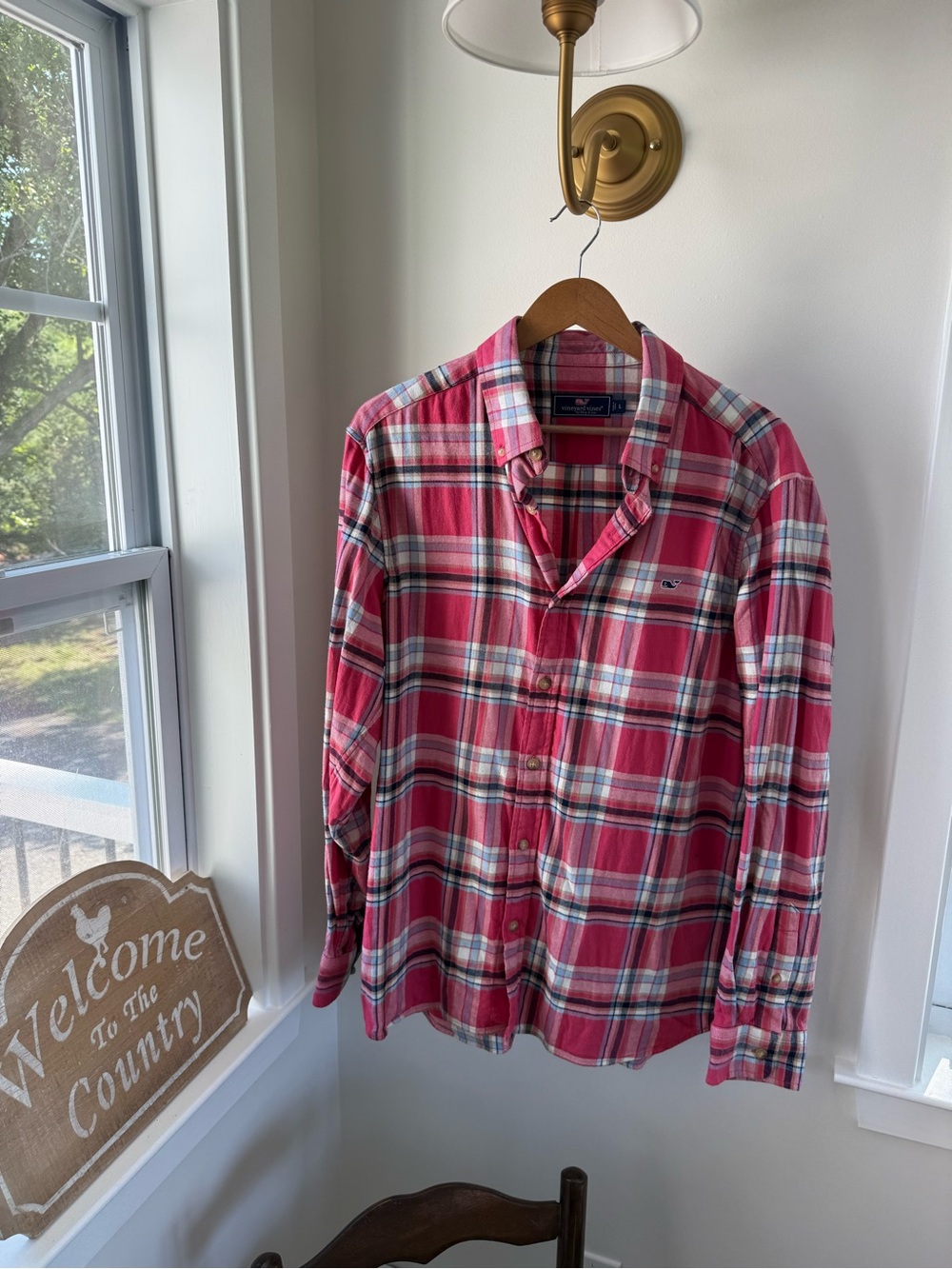 Large Vineyard Vines Men’s Red Plaid Button-Down Shirt